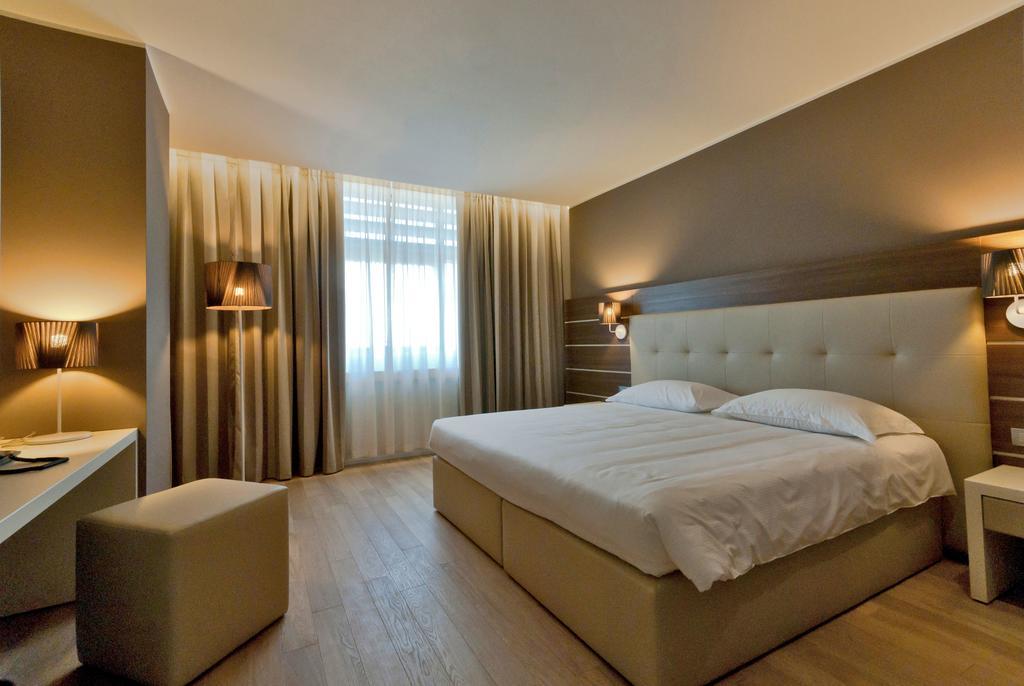 Hotel Glamour Bassano del Grappa Esterno foto