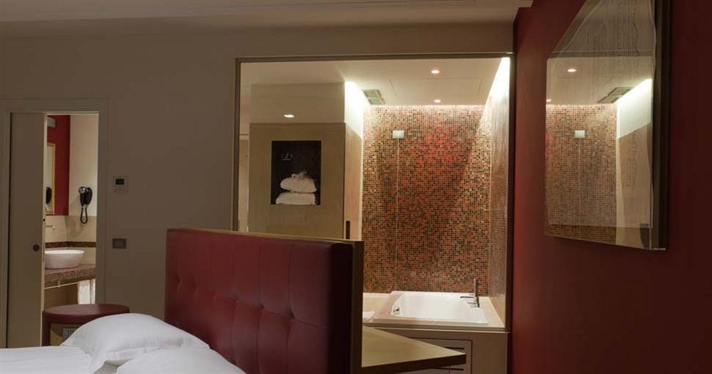 Hotel Glamour Bassano del Grappa Esterno foto
